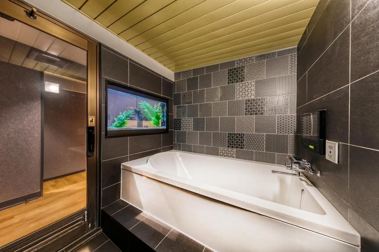 Hotel Lotus Koiwa (Adults Only) Tokio 2*,  Japonia